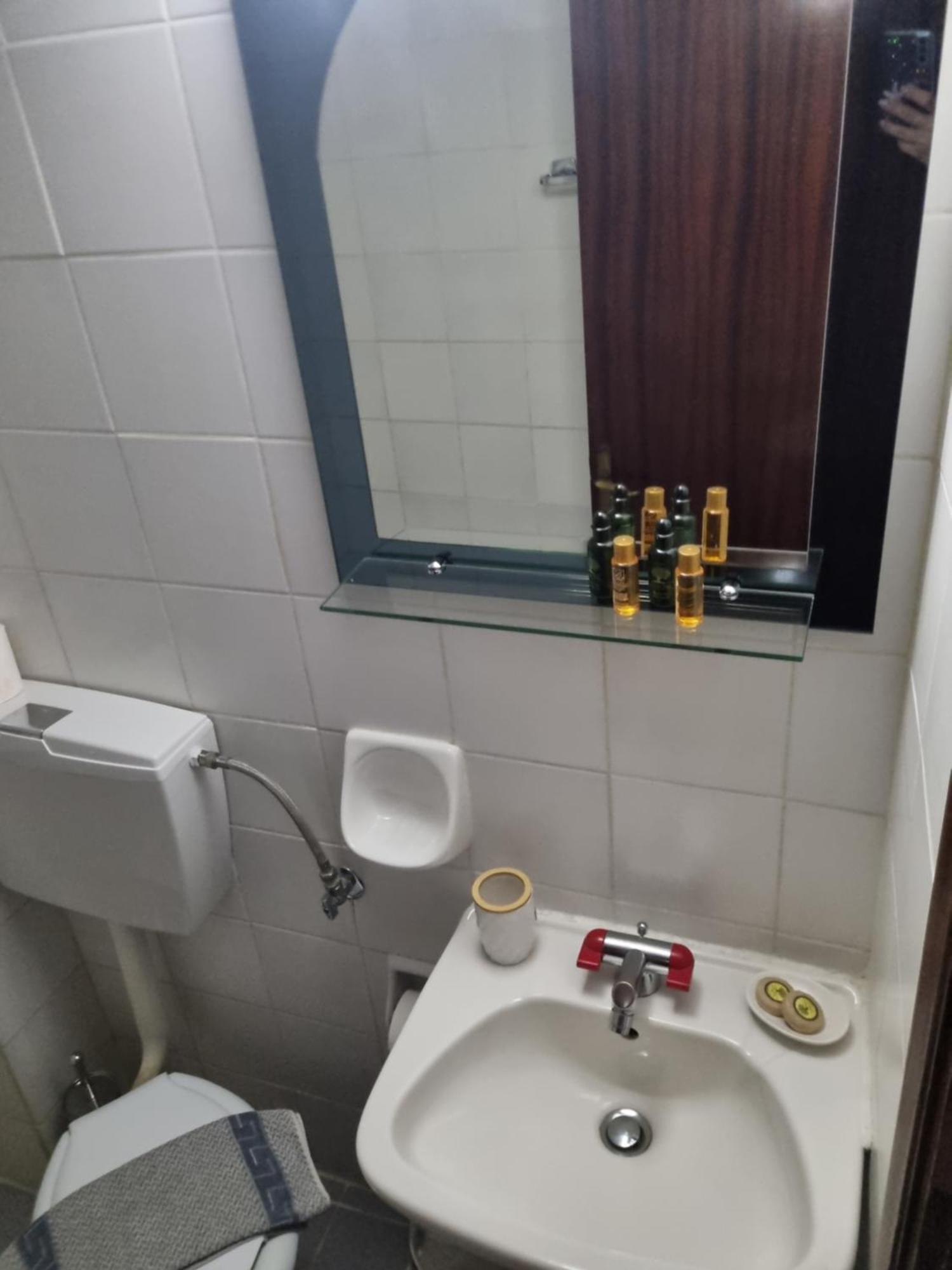 Zeus Guesthouse Панагія Екстер'єр фото
