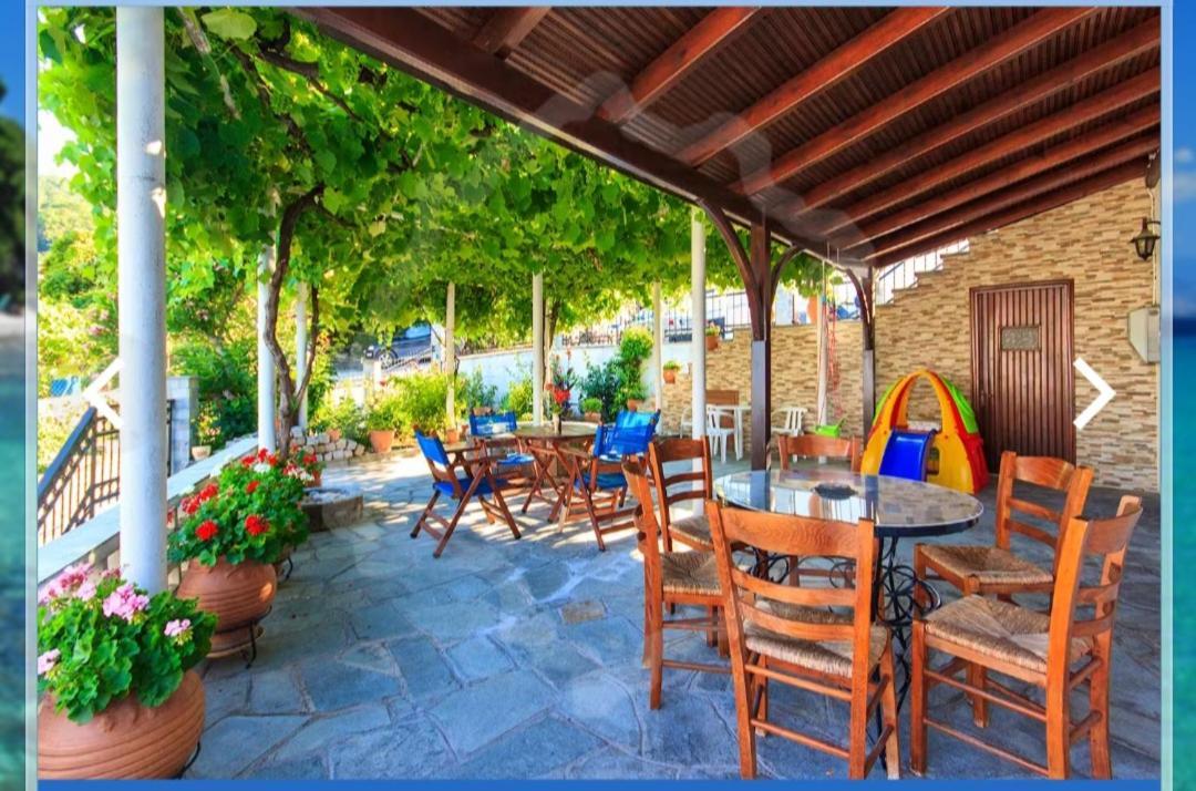 Zeus Guesthouse Панагія Екстер'єр фото